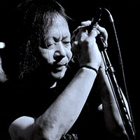 Damo Suzuki