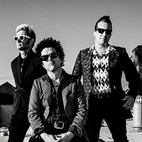 Don�t miss the live performance of Green Day tour in your city!